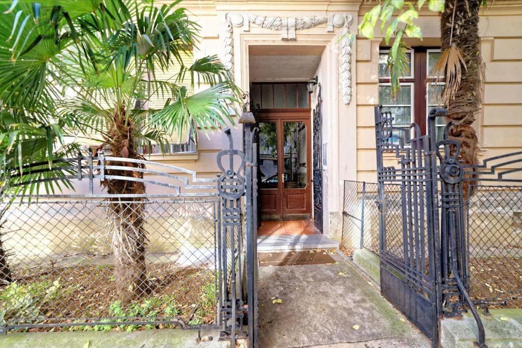 Apartment Arena Akvileja Póla Kültér fotó