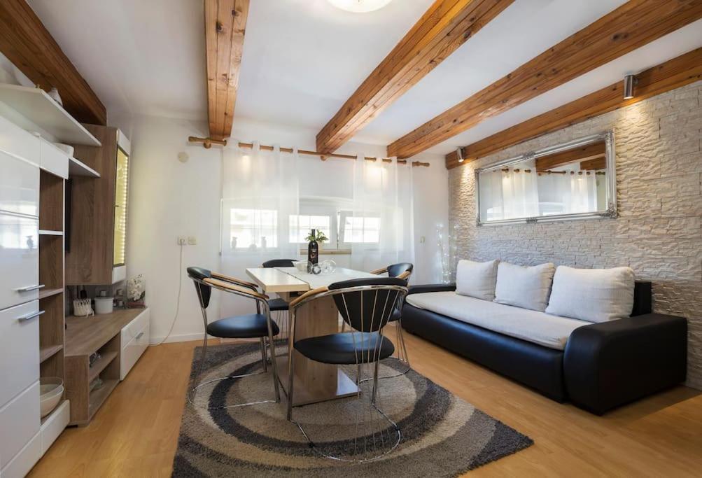 Apartment Arena Akvileja Póla Kültér fotó