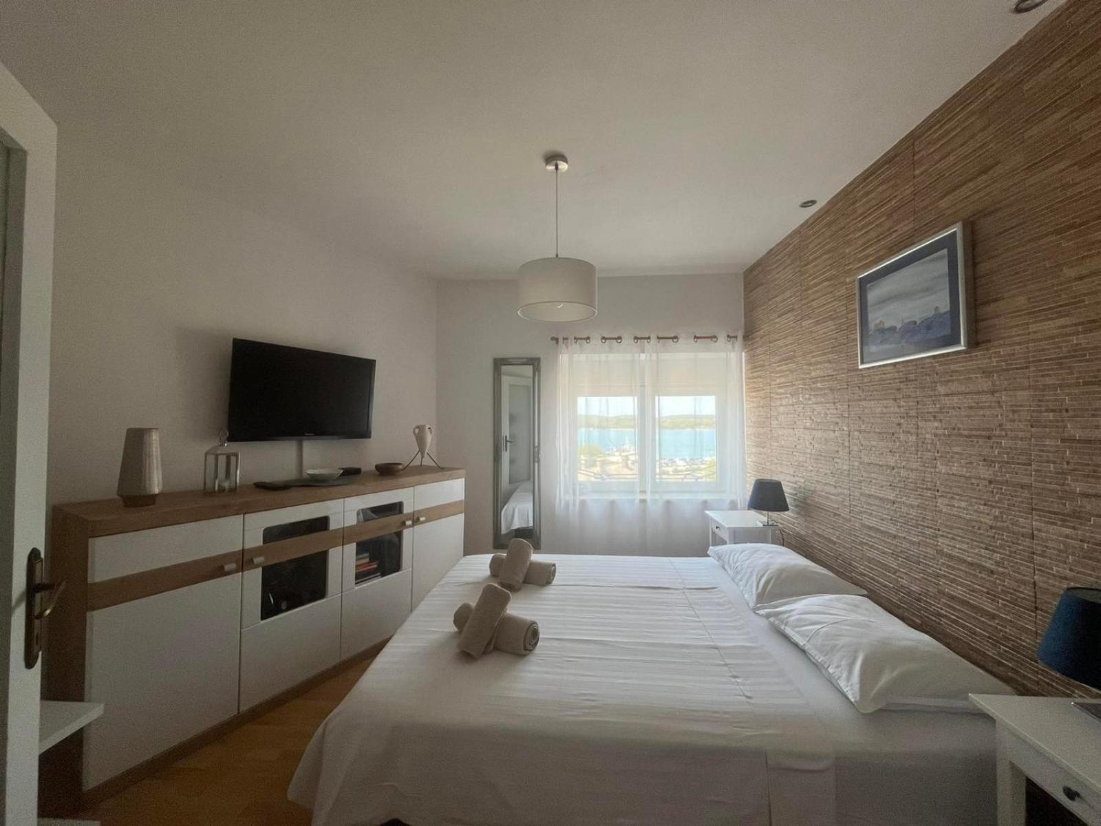 Apartment Arena Akvileja Póla Kültér fotó